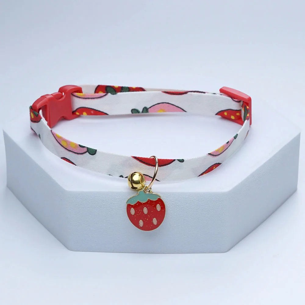 Coleira Fofa Kawaii com Sininho para Gatos e Cães Pequenos, Estampa de Flor, Ajustável